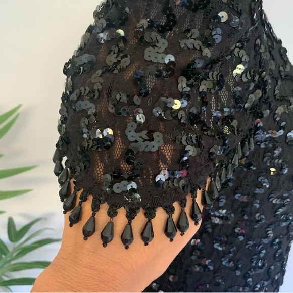 g l a m :: Vintage Glamorous Sequin Beaded Gatsby Dress - Picture 4 of 15